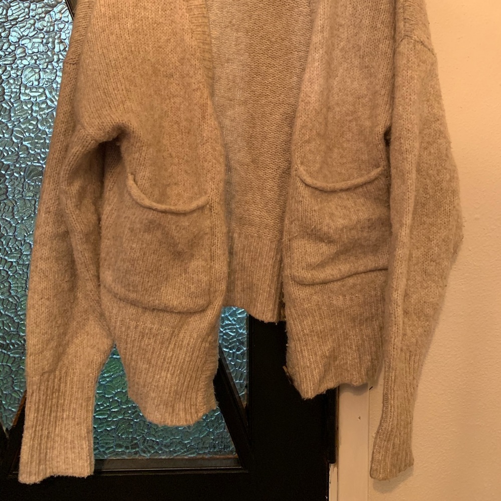Cardigan - Picture 2 of 3
